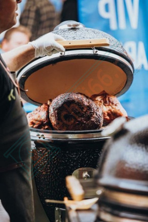 Гриль керамический Classic PRO Black с ножками (Monolith)